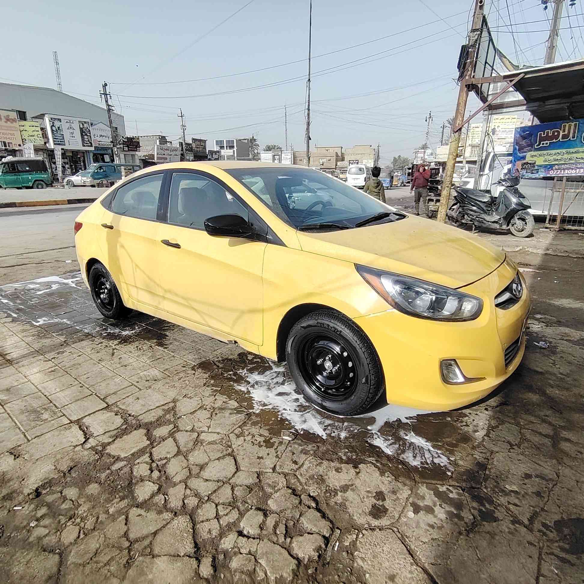 اكسنت ٢٠١٢ أمريكي حادث بنيد وجاملغ مكينه ١٦٠٠ رقم بغداد انكليزي بسمي هزا جديدا امصفرة هيئة وغرامات السيارا جاهزا بيع او مراوس حسب القناعا مكاني بغداد شعب *********** السعر ٧٧
