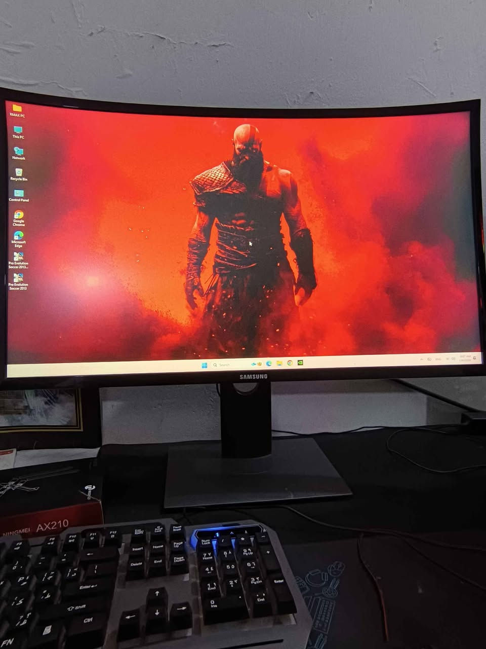 للبيع
كيس + شاشه 
موصفاته
CPU i5 9600K
GPU GIGABYTE 
RTX 2060 6G 
  M.2  256+ hddT2
RAM: DDR4 16GB 
M.b:   Z390 GIGABYTE 
POWER SUPPLY 650+80
تبريد مائي فانين 
موصفات شاشه
سامسونك منحنيه حجمها 27 75هرتز
سعر 680 وبي مجال بسيط 
مكاني شعب 
رقم *********** بغداد, العراق
