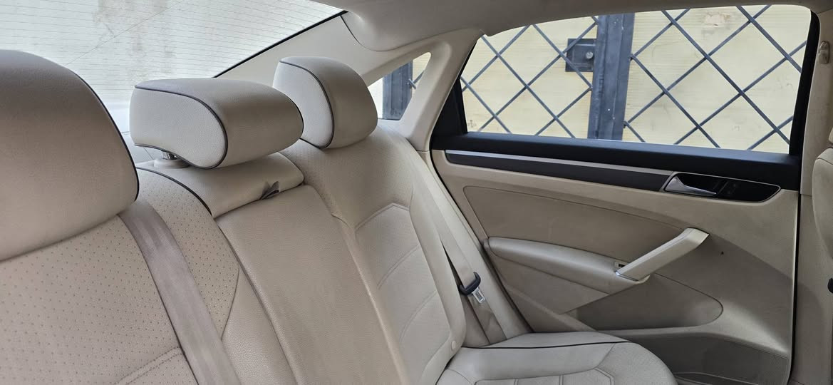 باسات فولكس واكن اللون اسود
2017 رقم اربيل 
سنويه ورقم جديد بأسم كردي صديقي تريد وكاله تريد تحويل
محرك 1800 تيربو 
سويج بصمه +نقاط عمياء جانبيه -+تحكم استيرن 
الحادث فقط دعاميه وبس البنيد مصلح
السعر كلش مناسب مال بيع بدون عمله 128
مكاني بغداد الاعطيفيه 
***********
