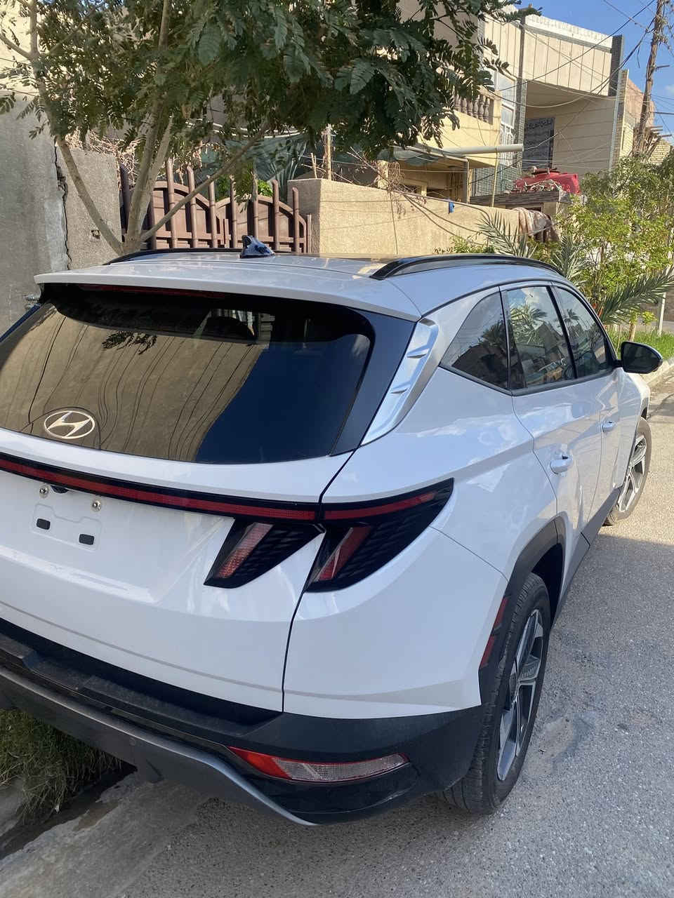 موديل2024
ماشيه18 مايل 
الحادث اماميي موضح في الصور 
فول الفول
مرقمه بغداد بيه سنويه
دخول جديد

المواصفات 

1بصمه تشغيل 

2بانوراما 

3 بصمه ابواب ذكيه من تقترب تفتح

4شاشه كبيره لمس

5 اربع كامرات  

6 شفتات ستيرن

7اشاير مري 

8 تحكمات فول 

9 انضمه قيادة 

10 مانع تصادم امامي

11 قيادة اليه وخروج عن المسار 

12 رادرات خلفيه

13 كشنات كهرباء

14 شاحن واير ليس 

15 تدفئه كشنات

16اوتو هولد 

17 زنون عالي ناصي 

18 تشغيل لكاميرات من الزر

19اطفاء ذاتي بل ازدحام 

20 دمام صوت 

21صندوك كهرباء 

22 محرك 2500

23 لدات نهاري 

24 منافذ يو اس بي

25 مرايه عاكسه للضوء 

26اناره داخليه ابيض 

27ويل كب كبير

28دشبول ايباد

29تمشي سياره بل ريمونت 

30 تشغيل عن بعد  

31تبريد كشنات 

32حساس امامي عدد 6

33حساس خلفي عدد6

34تدفئه ستيرن 

35تشغيل كاميرا بل دشبول ويا لاشاره

وباقي المواصفات ماتحضرني وبل عافيه علئ المشتري مقدما 
الستفسار ***********
