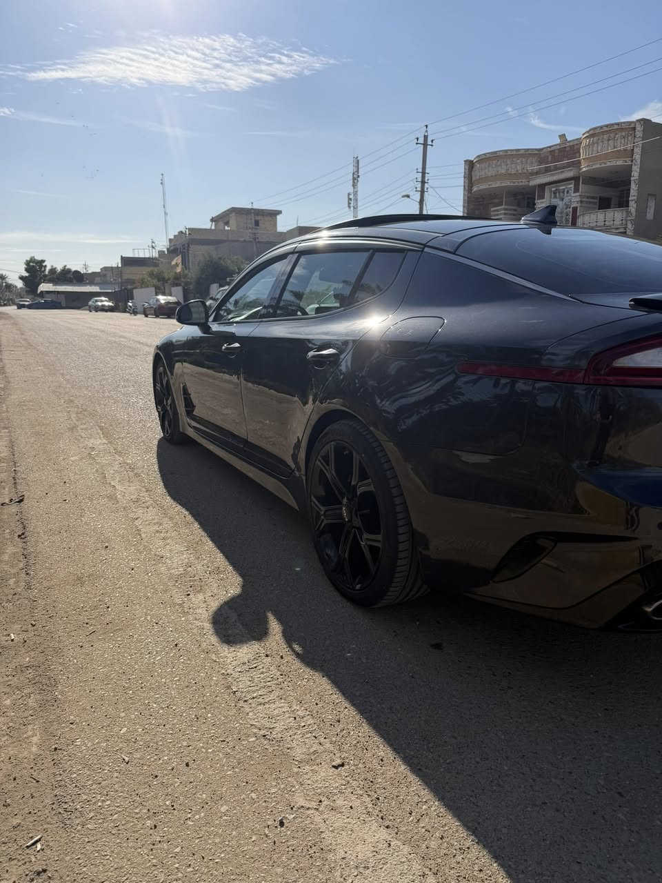 الوحش الكوري
كيا ستينكر🔥
موديل 2018
سيارة فووول الاخير جيتي تو 
6سلندر توين توربو
داخل احمر 
كشنات جلد 
كشن خزن ميموري
كشنات كهرباء
كشنات ايرباك 
كشنات تدفئه 
كشنات تبريد 
داتا شو
5كامرات محيطية 360درجة
حساسات خلفيه امامية 
رادار امامي اوتو ستوب
رادار جانبي اتو ستوب 
نقط عمياء ومري قلاب 
جامات اوتو 
شفتات ستيرن 
بانوراما 
مري شفط 
لايت زنون متحرك 
سماعات هارمن كاردن عدد12 
اوتو هولد 
هند بريك بصمه 
مودات قيادة5وضعيات 
خروج عن المسار
صندوك كهرباء 
شاشة داخليه جبيره 
اضائه بدشبول 
تبريد قطعتين 
تشغيل عن بعد 
شاشة داخل كيلو متر تعرض الك كامرات جانبيه 
كشنات خلفيه تدفئة 
مراية داخليه كهربائيه وتعتيم  
 
عليها هواي شغلات بعد. السعر 153
ماشيه 88
‏العنوان بغداد الزعفرانية
‏قطعتين صبغ وقطعة بارد الباب الخلفي
***********
