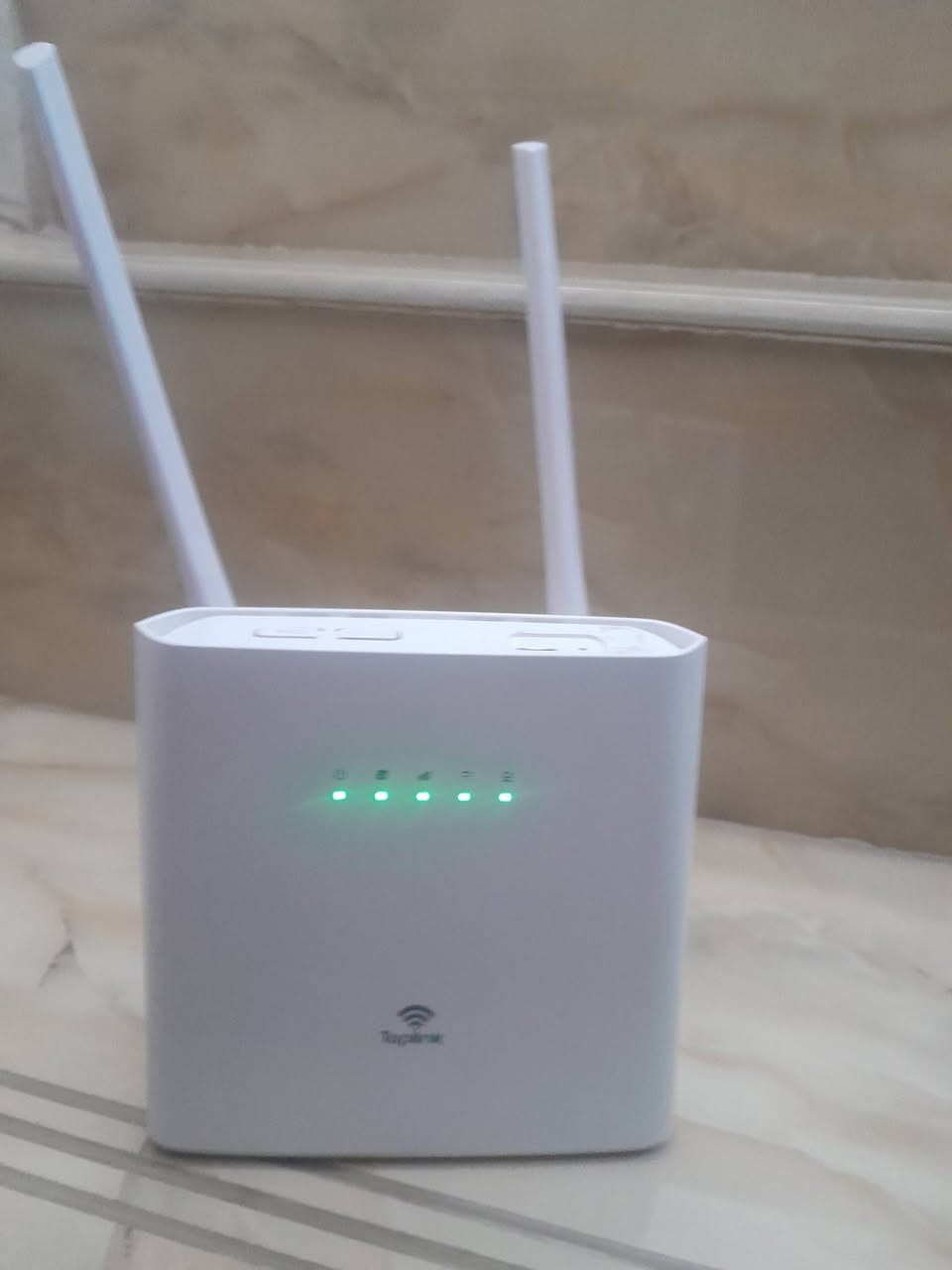 راوتر جميع الخطوط تشتغل عليه


**إذا كنت صاحب هذا الإعلان وتريد حذفه لأي سبب، رجاءا أرسل رسالة إلى الدعم الفني**