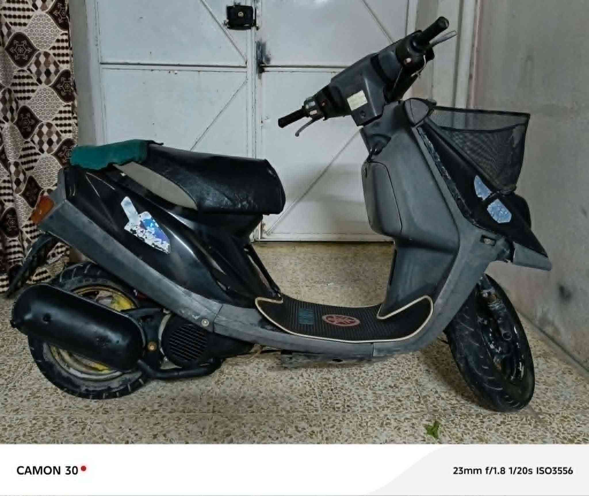 ماطور بزون للبيع شرط غراضو كلهم اصلي مابي شي التجاري سعر 150بي مجال شي بسيط رقم ***********
