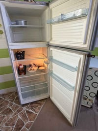 للبيع اي عيب مابي سعره 250 07707501899