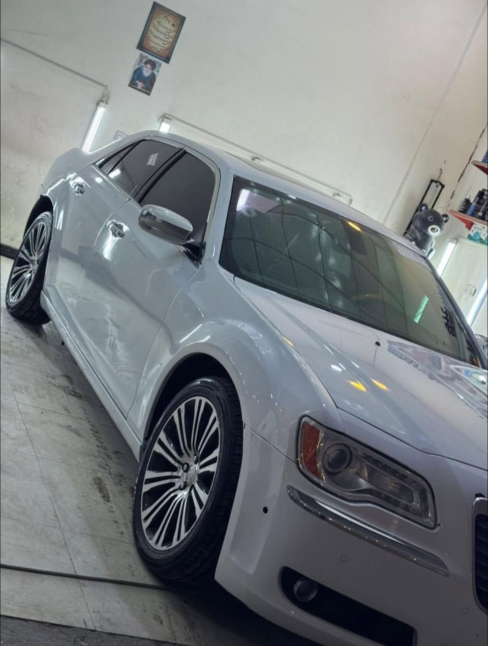 اوباما 2014 ادوات ادوات خليجي بلاتينيوم فول 1/1 بانوراما ( كصة ) دخول جديد ماصارلها فترة من كملت مكينة 3/300 متومه وكاملة ماناقصها شي
 السعر 65 بيها مجال بسيط كلش
العنوان البصرة 
***********
