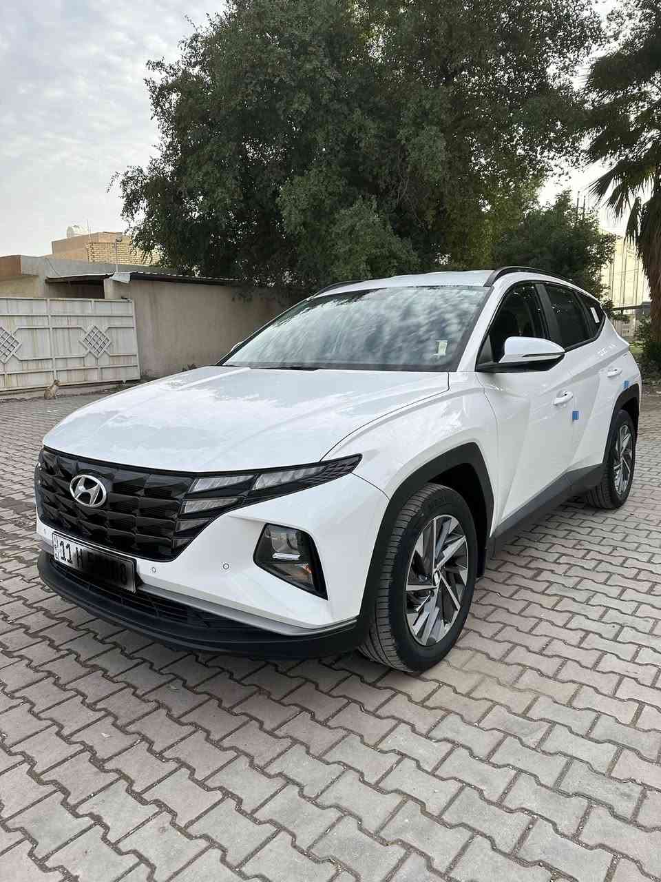 السلام عليكم للبيع توسان موديل 2021 خليجي ضمان شركة الت ساك مكفولة من الضربة والصبغ على وضع الشركة ماشية 34 رقم بغداد بأسمي السعر 198 وبيهة مجال للاستفسار *********** مكاني بغداد الكرخ
