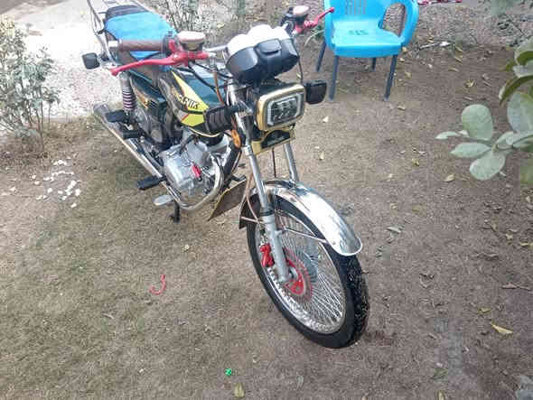 سلام عليكم
تايكر 24 السعر 750 وبيها مجال للشراي
***********
