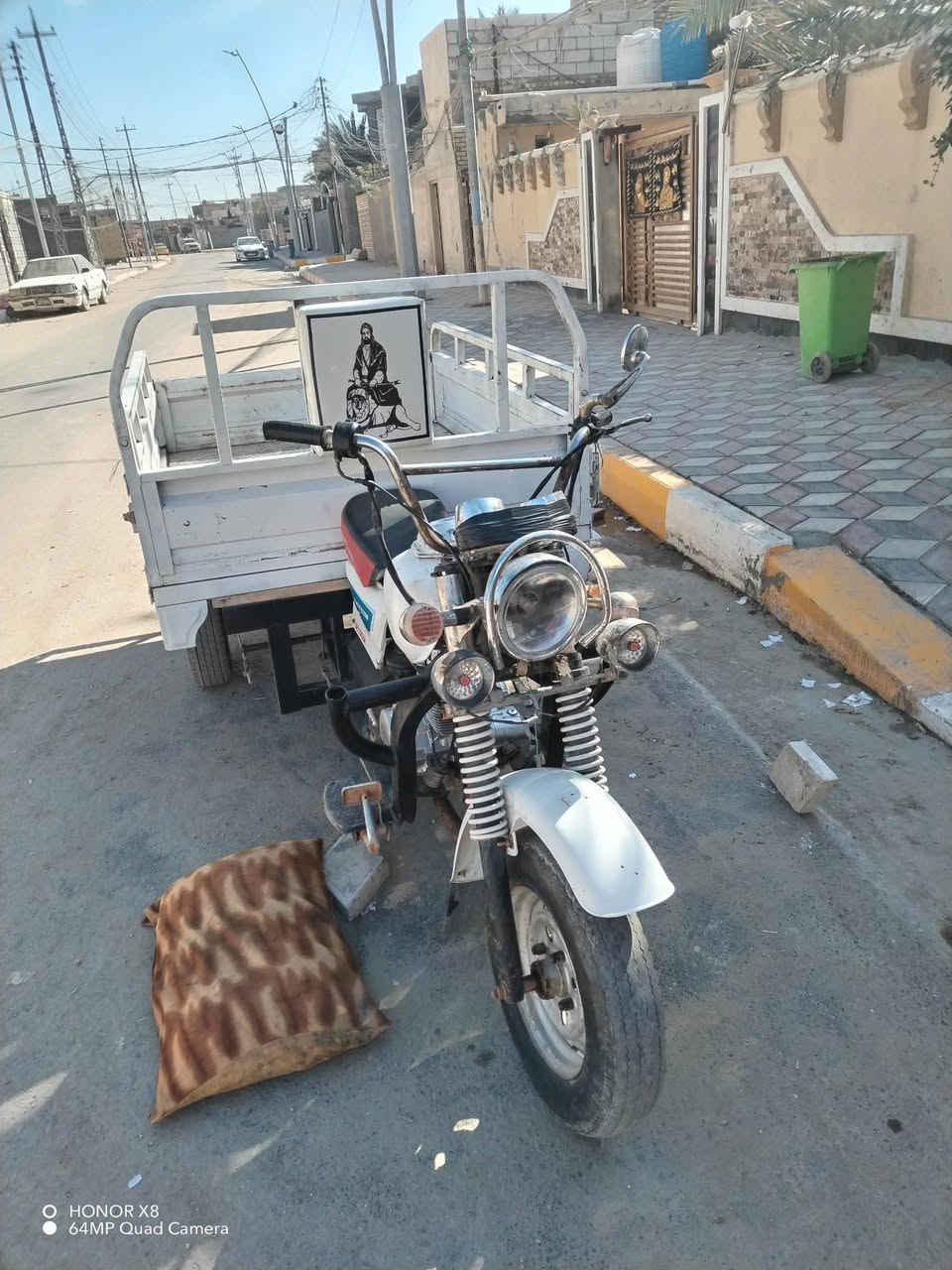 ستوتة جاهز أوراق ١٤ سعر ١٣٥٠ ناحية الفضليه رقم ***********
