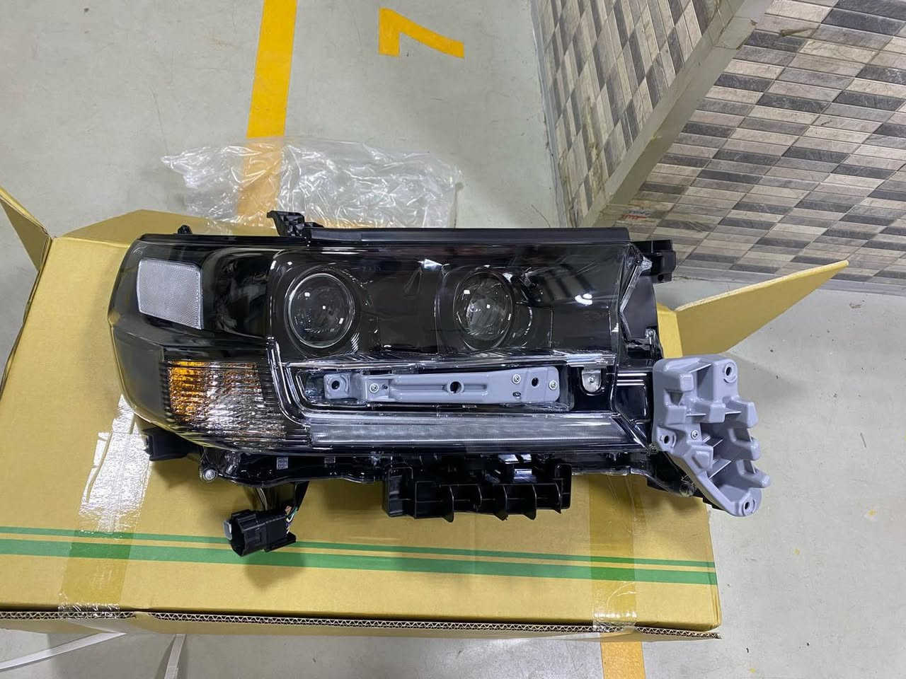 قطع غيار واكسسورات لاندكروز
***********
***********
