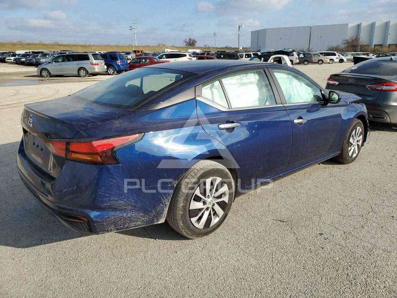 سلام عليكم نسيان التما للبيع موديل 2021 
SV معروفة مواصفاتها
***********
150 وبيها مجال
