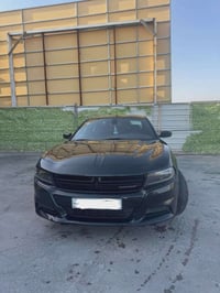 جارجر لون اسود ملكي موديل2022 سياره جديده بمعنئ الكلمه ماعوزه برغي رقم...