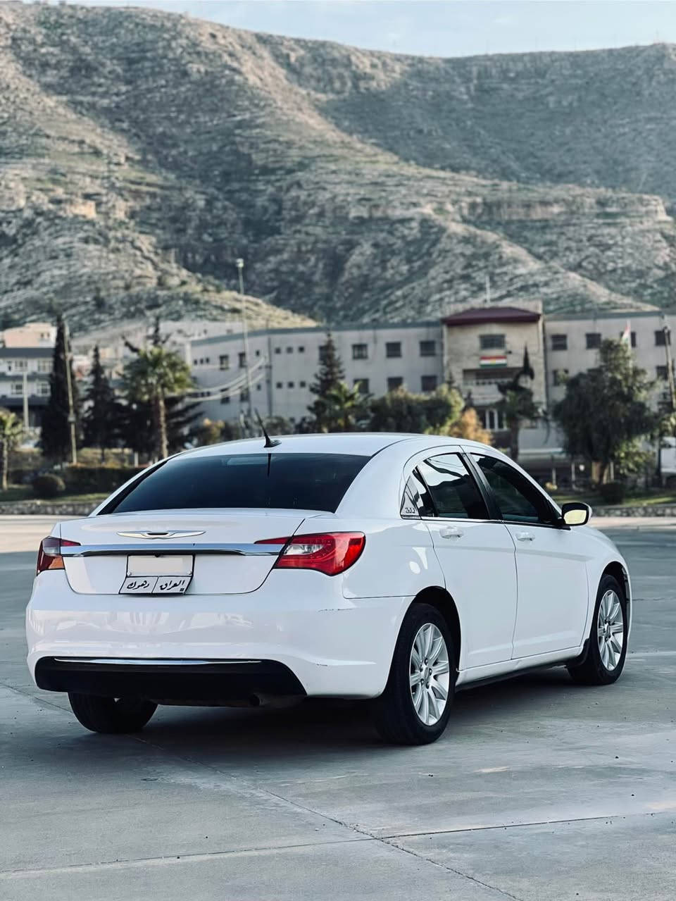 كلايسلر سبرنك
موديل ٢٠١١
بئ دعم بئ صبخ
گير و محرك جديد
كوشن هيتر
كوشر كهربائي
قوديك هيتر
تحكم ستيرن
تحديد سرعه
دبل شاشه 
شاشه عطلات
شاشه اندرويد
كاميره بلوتوث usb
تبريد مركزي
سياره شغال سويج
داخلي ليد شريكه
غرامات ١٢ ورقه دي ژ سعري هينه خار
سعر ٩٤ ورقه و مجال
كورك و واتس ئاپ *********** دهوك, العراق
