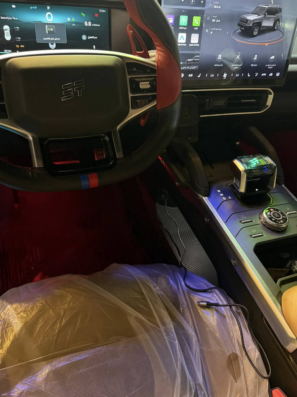 جيتور T2 2025
جيتور T2 2.0L LUXURY

الموديل: 2025 (هارلم)
العداد: 30الف
الون.اسود 
المحرك: 4 أسطوانات L 2.0 تيربو 254 حصان حقن مباشر
عزم الدوران (نيوتن-م): 390
ناقل الحركة: اوتوماتيكي دبل كلاتش من 7 سرعات
نظام الدفع: نظام دفع رباعي متطور من BorgWarner

الضمان الأساسي: 6 سنوات وعداد كيلومترات مفتوح
ضمان المحرك: 10 سنوات او 1،000،000 
بعدها داخل الضمان و الصيانة كلها داخل الشركة 

المواصفات:
داخل كشنات لون بيجي
*فتحة سقف بانوراما 1.1م
*إطارات قياس 20 إنچ
*الصندوق شفط
*الشباك الامامي المضاء  بجيتور 
*مثبت سرعة مع رادار تفاعلي
*نظام القيادة شبه الذاتية
*نظام الكبح التلقائي في حالة الطوارئ
*نظام تحذير الاصطدام الامامي والخلفي
*كاميرات محيطية 540 درجة
*حساسات أمامية وخلفية
*نقطة عمياء
*نظام تحذير مغادرة المسار
*نظام المساعدة للبقاء في المسار
*شاشة التحكم بقياس 15.6 إنچ
*شاشة القيادة بقياس 10.25 إنچ
*نظام صوتي متطور 12 سماعة من Sony
*نظام أبل كاربلاي وأندرويد أوتو لاسلكي
*نظام اوامر و تحكم صوتي
*مقصورة الركاب من الجلد الفاخر والكنتارا
*مقعد السائق والراكب كهربائي
*مقاعد السائق والراكب مبردة
*مقاعد السائق والراكب مزود بذاكرة لحفظ 3 وضعيات الجلوس
*إنارة ترحيبية مع إنارة محيطية متعددة الالوان
*عتبات الأبواب مضيئة
*مصابيح أمامية وخلفية أوتوماتيكية LED 
*التكيف التلقائي للضوء العالي
*نظام تقليل الضجيج النشط مع زجاح مزدوج
*المرايا الجانبية قابلة للطي كهربائياً ومدفئة
*دخول ذكي و تشغيل عن بعد
*خاصية إغلاق نوافذ وفتحة السقف عن بعد
*شاحن هاتف لاسلكي سريع
*نظام تنقية الهواء PM2.5 وفلتر N95
*مسند الذراع الوسطي مع ثلاجة
*انماط قيادة متعددة للطرق الوعرة
*وسائد هوائية امامية و جانبية عدد 6
*ماسحات الزجاج الأمامي مع حساس للمطر
*دوسات جانبية
*نظام الفرامل الأوتوماتيكي Autohold
*نظام التحكم بنزول المنحدرات
*نظام المساعدة لصعود المرتفعات
*نظام مراقية ضغط الاطارات
(عليه اضافات هواي وكير كرستال مغلفه بل كامل ppf)

سعر: 285

مكان السيارة بغداد / البنوك ***********
