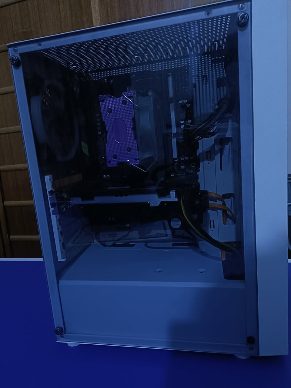 كيس حيل نضيف للمونتاج والألعاب ومحمل العاب قوية وأكثر من بيس
AMD rx580      8gb كرت الشاشة
Xeon E5-2680 v4 المعالج 14 نواة
Ram 16
التخزين 256 ssd +1tb HHD 
كيسDarkFlash  فانات ارجيبي 5
مكاني بغداد سعر 450 قفل من الاخير


**إذا كنت صاحب هذا الإعلان وتريد حذفه لأي سبب، رجاءا أرسل رسالة إلى الدعم الفني**