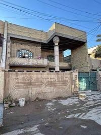 دار للبيع • ١٤٨م • تقاطع زهور