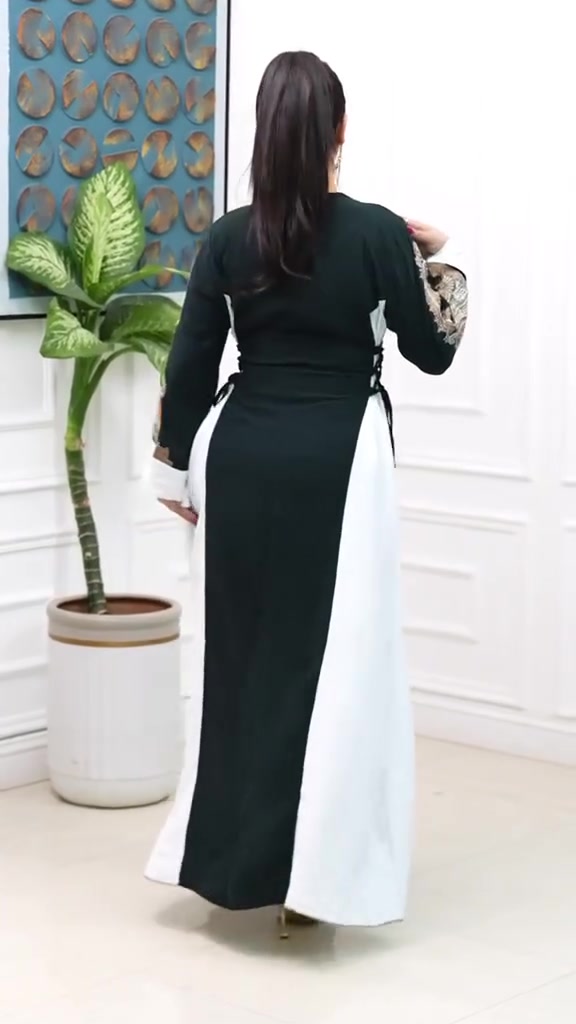 نتميز دائما في كل شيء حصري و جميل 
دراعة برنسيسة من اجود الموديلات الحديثة 
للموسم الصيفي لسنا الوحيدين ولاكن نطمع ان نكون الاول بلامتياز والأناقة لاجلكي سيدتي
العنوان العلم ربيضه مجمع ماشاءالله للالبسه النسائيه والكوزمتك زورونا تجدون مايسركم يتوفر توصيل لجميع محافظات العراق 
***********
