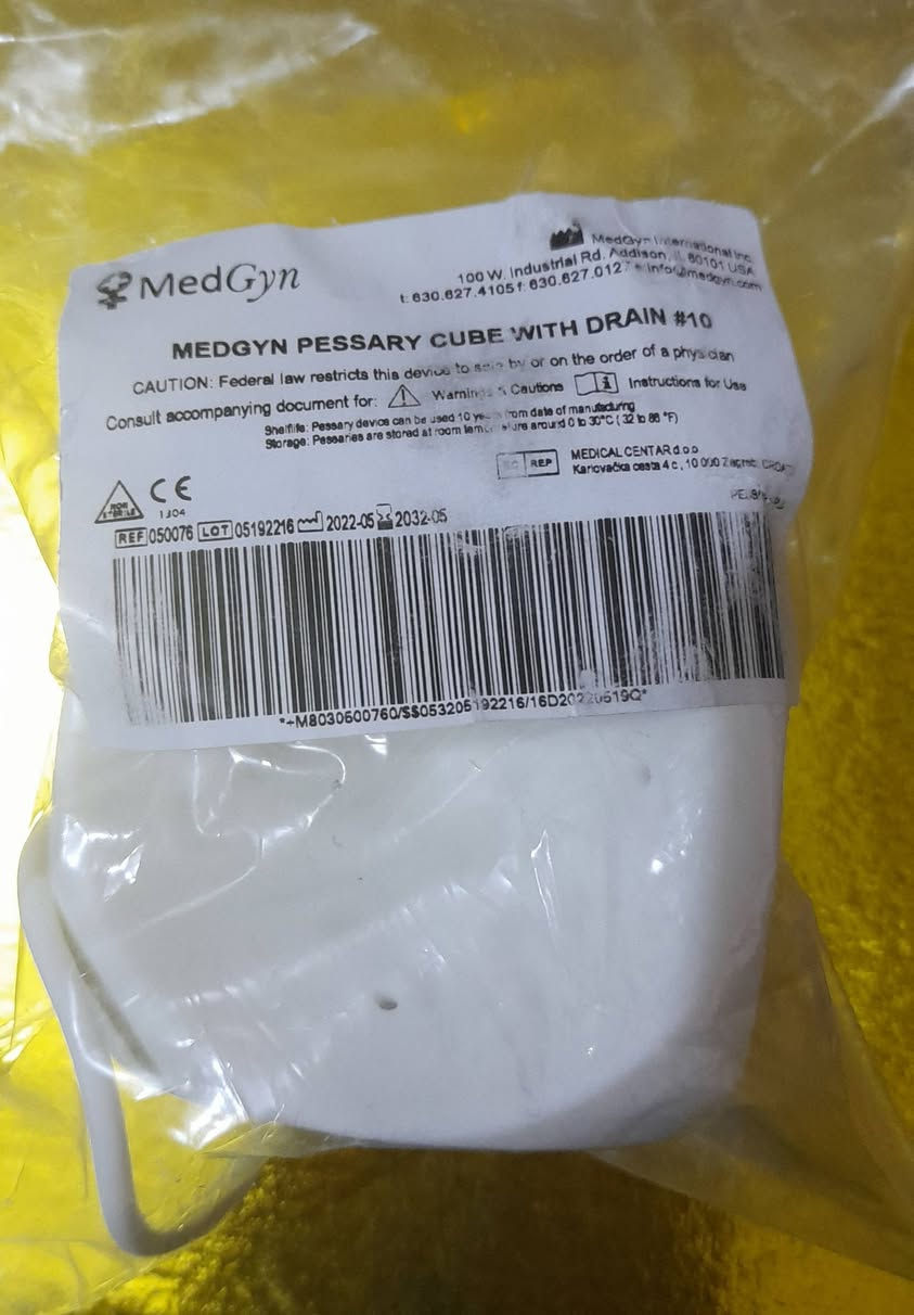 يتوفر لدى مكتب سما الطب 
حلقات رحميه من شركه Medgyn.  امريكيه. هيه حلقات طبيه غير جراحي يستخدم لدعم أعضاء الحوض.مصنوع من السيليكون الطبي يُستخدم لعلاج مجموعة متنوعة من مشاكل أمراض النساء، مثل تدلي أعضاء الحوض وسلس البول/ .متوفر بسته أحجام:-
 #10/#8(63mm,2.5in)/(in3.5,88mm)/#7(95mm,3.7)//
#4(76mm,3in)//////#3(69mm,2,7in)للإستفسار مراسله صفحتنا او الاتصال عبر واتساب ***********///***********
يوجد توصيل كافه محافظات العراق .البيع جمله ومفرد
