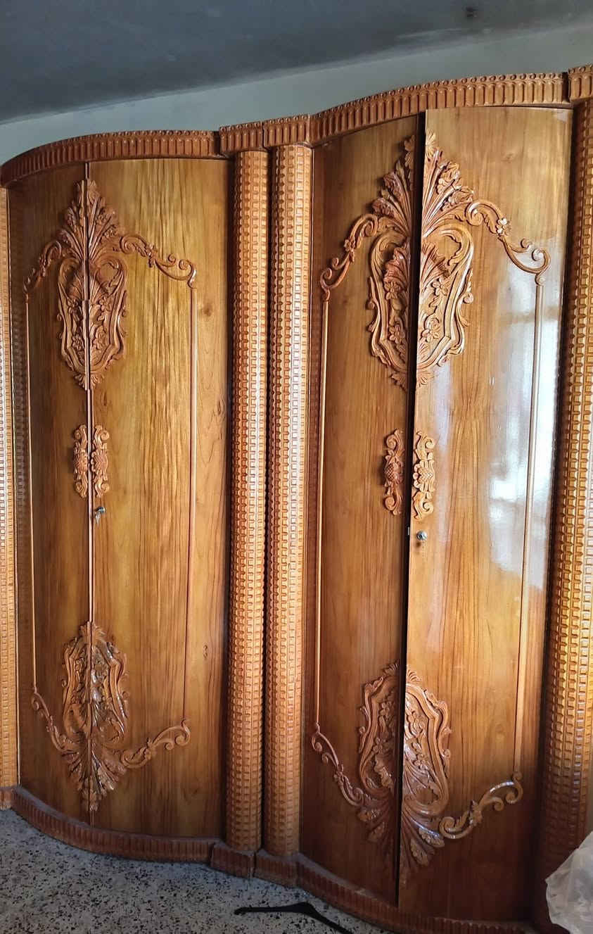 السلام عليكم متابعيني الكرام✋
كما عودناكم لتوفير كل ماهو جديد وحصري توفر لكم غرفه بااطلاله مميزه، ♥️
موصفاته وامتيازاته  :👍
غرفه سته أبواب ملحق جديده، 
دنك زان، داخل خارج صاج،
داخل ٤ ملم، خارج ٥ ملم،
شغل توصيه تفصال درجه اولى، 
العنوان : موصل حي الشفاء،
قرب جسر الخامس،✋
السعر مراسله الصفحه او الاتصال على الرقم المذكور،
***********📞
 مع معرض اثاث الحيدر انتم في قمه الثقه للشغل الثقيل الدرجه الاولى و المصداقيه التامه،🤝
دائما وابدا نعمل لارضائكم،♥️
مستعدون لبيع وشراء الاثاث الجديد والمستعمل،🔨
وتصليح وشد كافه انواع الاثاث
موقعنا :🌍
موصل حي الشفاء قرب جسر الخامس، ♥️
