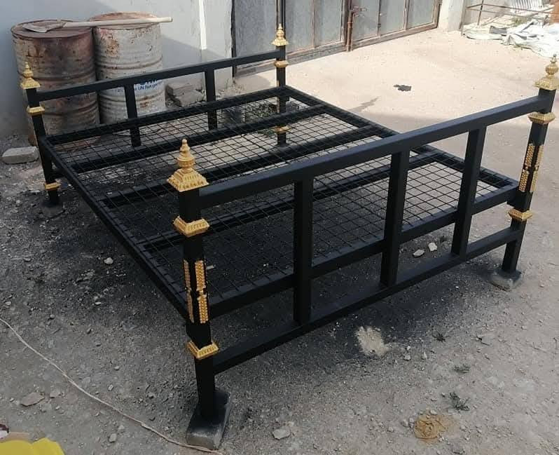 سلام عليكم
قريوله نفرين جديد
طول 200
عرض 200
سعر اتصل
***********
