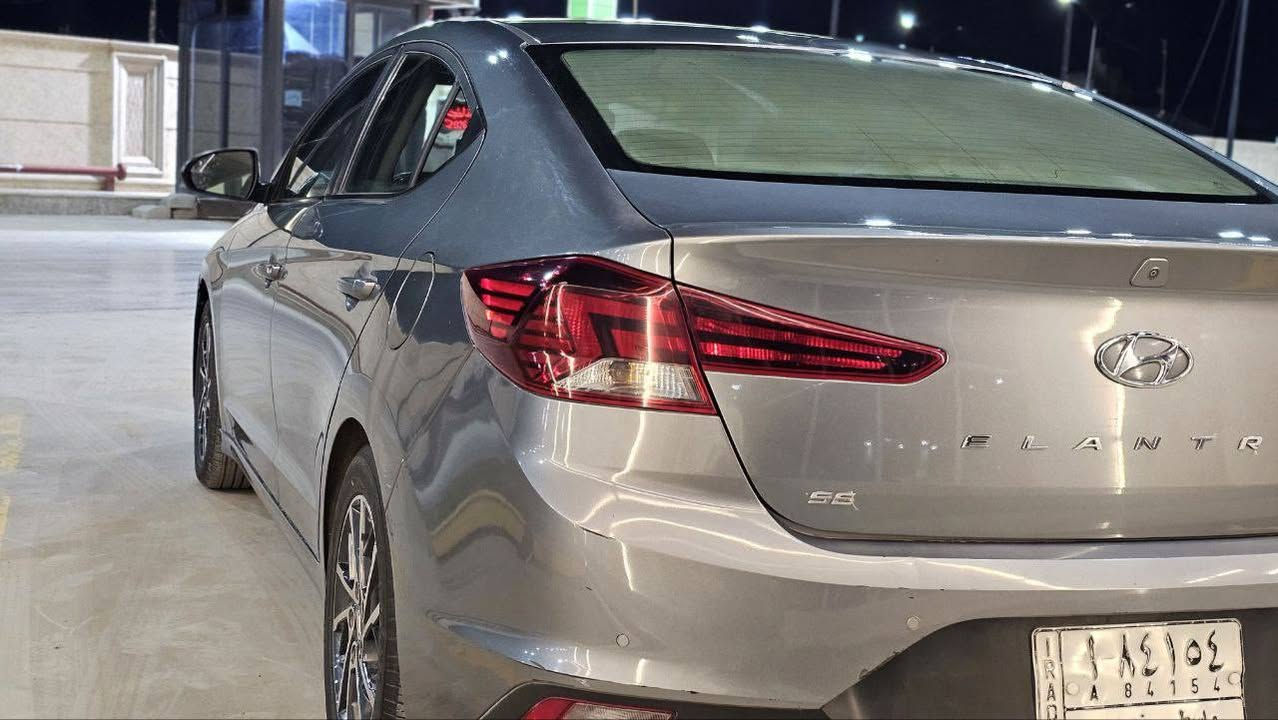 السلام عليكم الانترا 2019 سياره ليبل واحد فقط بنيد و معمر نفسه بدون دواخل سياره بيهه تخم تاير و حداديه جديدة تبريد خير من الله سياره بيه منضومه غاز معوقين ينفتح حجزه بعد 4 اشهر  كير و مكينهه خير من الله السعر 130  بيه مجال  مكان واسط  الاسفسار الاتصال  *********** غير متواجد ع نت
