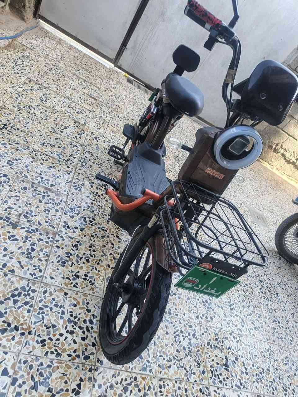 سلام عليكم بايسكل شحن لبيع موديل 25 نضافة 100/100
كلة شغال كهربائيات بصمة بطاريت بعدهن جدد سعر 375 مكاني ديالئ بعقوبة  اتصال ***********
