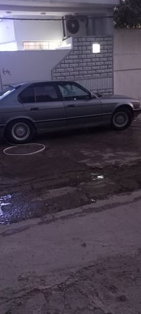 بي ام دبليو 520 • للبيع • واتساب