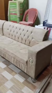 ديوان مستخدم • صوفا • سعر خاص