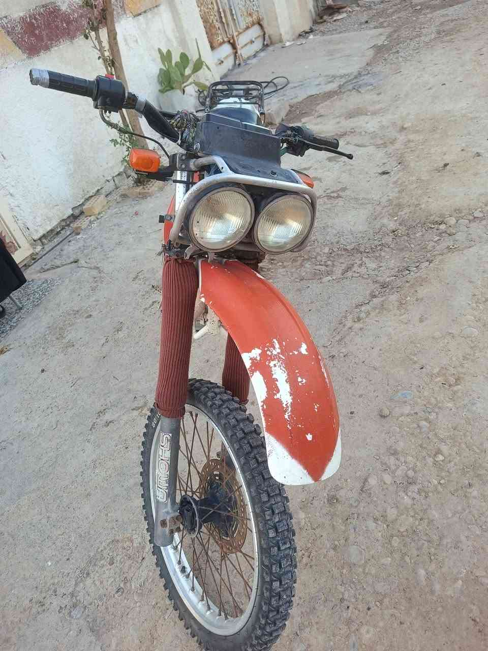 قفاز للبيع هونده ربع جبلي كله بلادي محور محرك الرقم ***********
