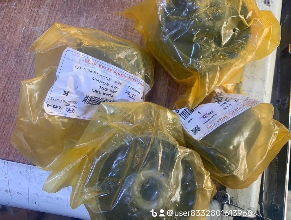 � متوفر لدينا جميع قطع الغيار التالية 🚗
🔹 فلاتر بنزين
🔹 فيت بمب
🔹 قواعد فيت بمب كاملة
🔹 إير فلو
🔹 واتر بمب
🔹 نوزلات
🔹 رولات
🔹 سلف
🔹 داينمو
🔹 بلكات
🔹 واشرات قبغ ولفات

⚙️ للمحركات:
2700 • 3300 • 3500 • 3800

✅ جودة عالية
✅ أسعار مناسبة
🚚 خدمة توصيل متوفرة لجميع المناطق

📍 العنوان: سوق بغداد – مقابل وزارة التعليم العالي
عمارة سوق بغداد المركزي

📞 للاستفسار والطلب:
***********

✨ ثقتكم تهمنا… وكل ما تحتاجه سيارتك تلقاه عندنا
