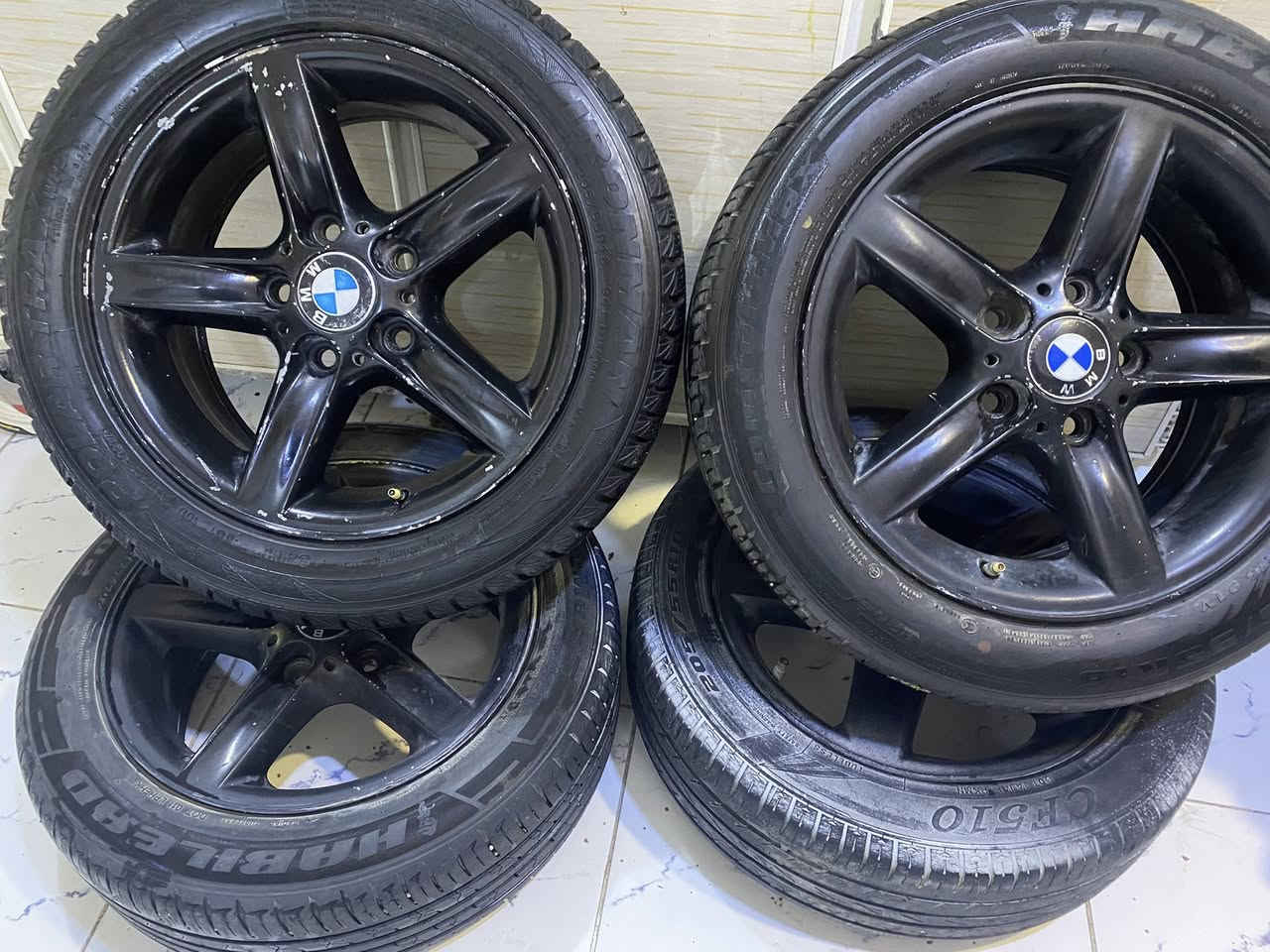 السلام عليكم 
يرهم فقط e36 
للبيع تخم وياله حجم 16 اصلي 
بدون فطر او لحيم 
مع تاير نص عمر 
السعر 175 قفل من الأخير 
اخوان يرهم فقط e36
مكاني بغداد الدوره 
***********
