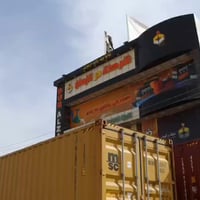 وصول حاويتين مصابيح + لدات LGM-Crystal ضمان سنتين استبدال  #البيع_بالج...