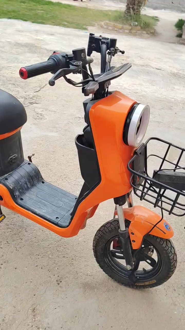 السلام عليكم R9 للبيع مستخدم شهرين فقط بطاريات خير من الله للاستفسار تعال خاص او نتصال عل رقم *********** ملاحظه الي عنده جهاز مروس ماكو شكال
