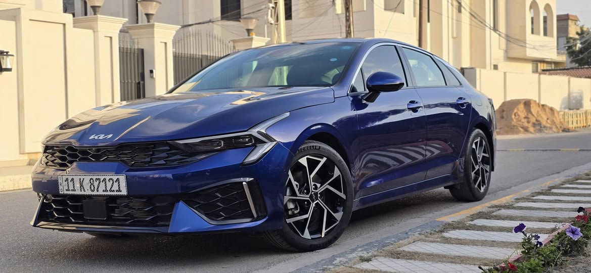 السلام عليكم 
كي فايف فئة ex وارد امريكي
موديل 2025
الضرر : تبديل فقط بنيد 
ماشية : 21 الف
فول مواصفات 
حجم المحرك 2500 
العنوان : بغداد _ السيدية
السعر : 220 وبيها مجال
***********
عبدالله
