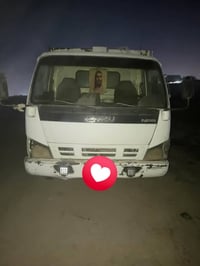 ازوزه • شاحنة • موديل 7