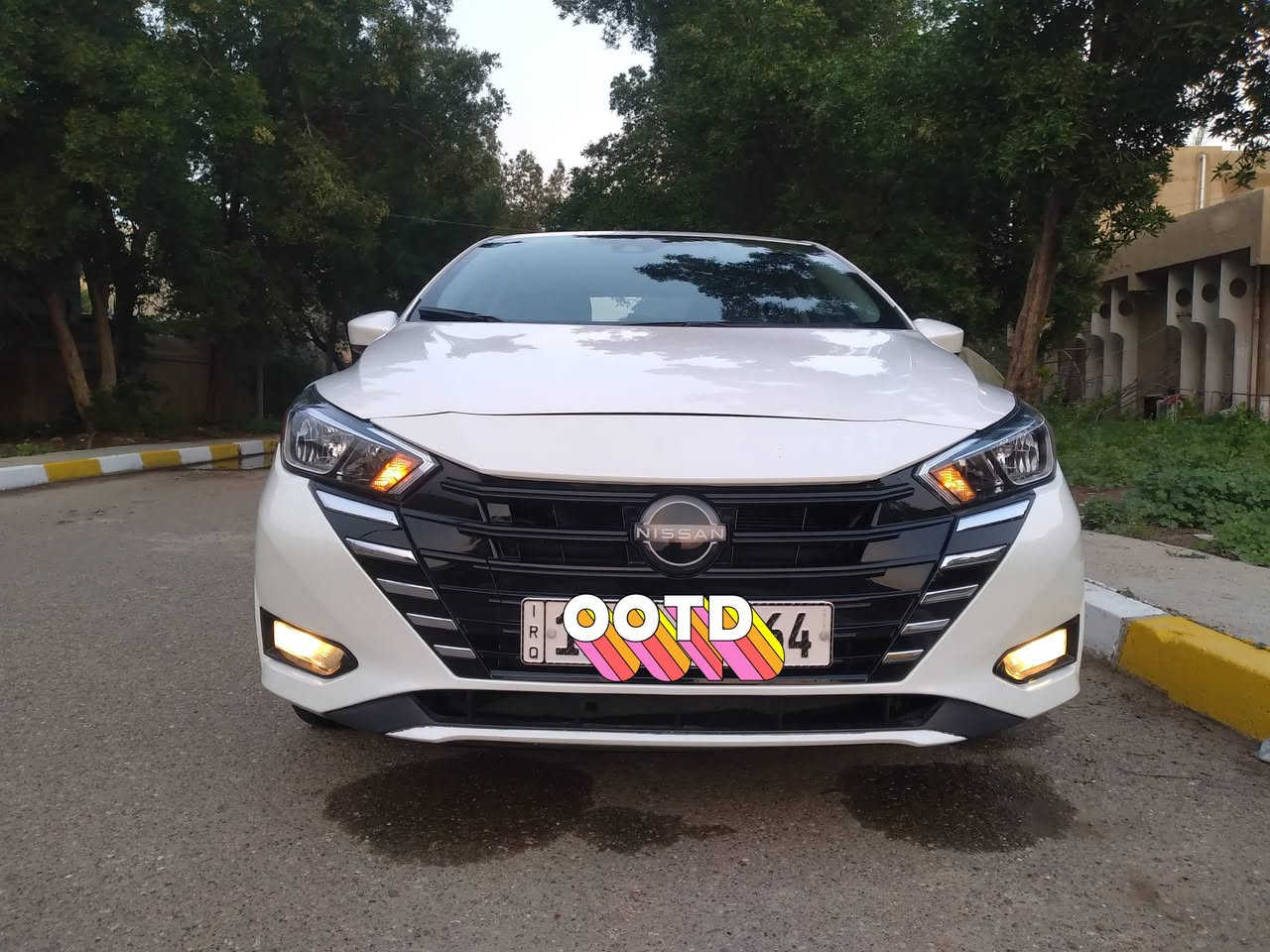 اللهم صل على محمد وآل محمد 
نيسان فيرسا  2024  SV  للبيع رقم بغداد بسمي شاشة كامرة بصمة تحكمات رادارات جانبيه توقف ذاتي أمامي خلفي تنبيه الخروج عن المسار شحن لاسلكي ماشيه 15الف ميل السعر 145 للإستفسار *********** ابو زهراء الجابري
