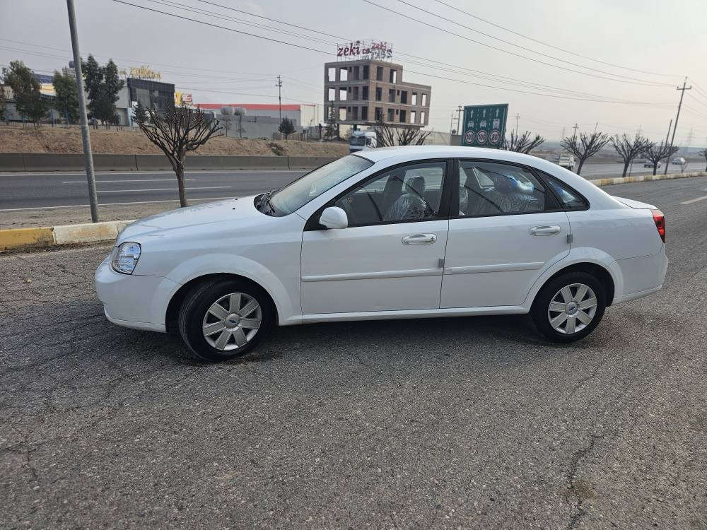 اوبترا 2011
رقم جديد
باتري صدر جديد
كير محرك شرط 
سياره بلا دعم بلا صبغ والدعاميات بلا صبغ فقط شبر عالداير صفحة السايق
تريد تحويل تريد وكاله انا حاضر 
السعر 89$ 
عالخاص مااجاووب 
*********** 
*********** دهوك, العراق
