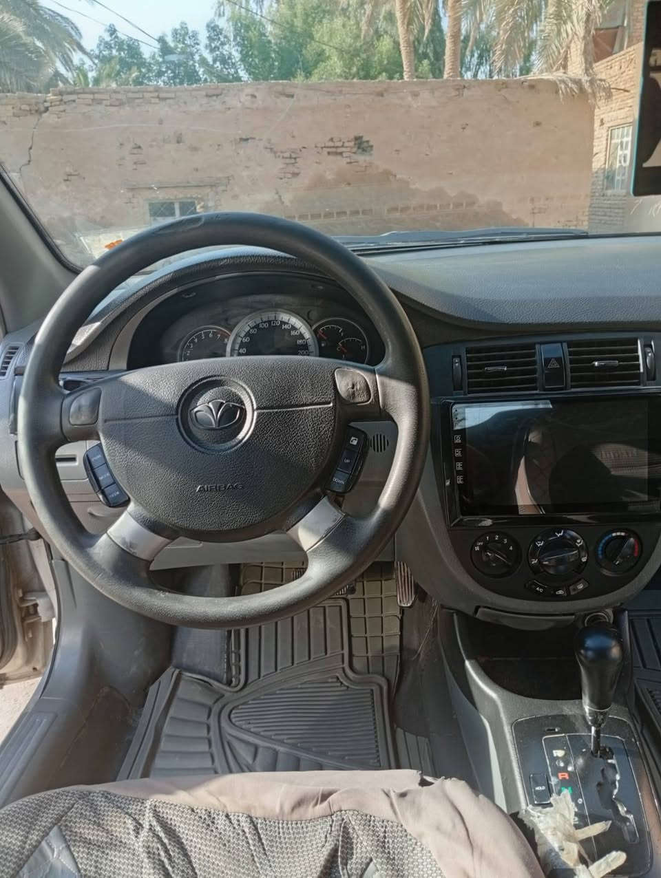 اوبترا للبيع ٢٠٠٨ رقم بغداد مالكها بالديوانيه بيها سونار موضح كلشي 
سعرها ٦٦
***********
