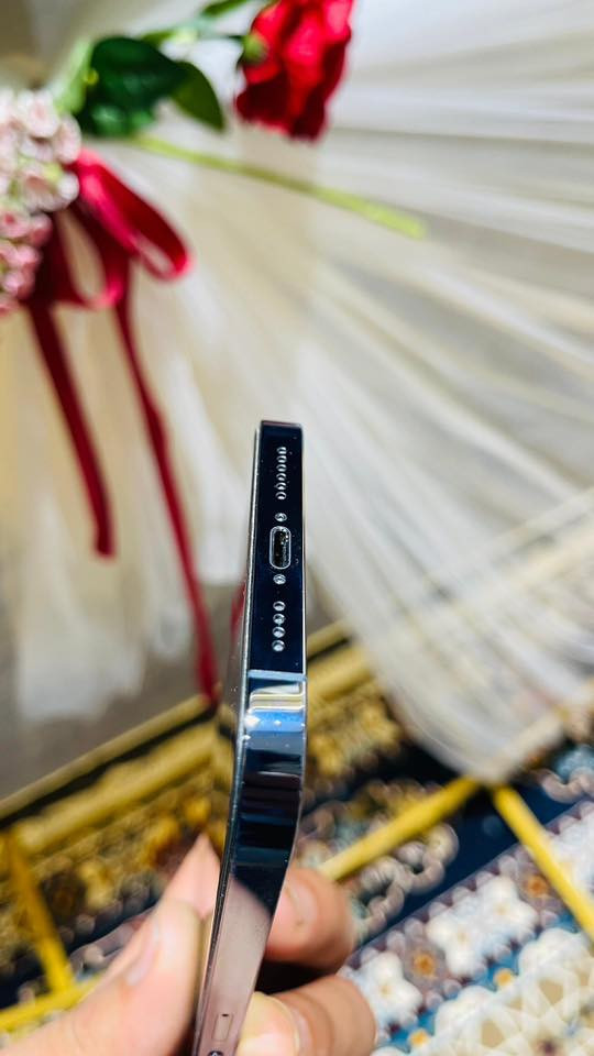 السلام عليكم عندي جهاز أيفون ١٣برو ماكس ذاكره ٢٥٦ للبيع السعر ٦٥٠وبي مجال بطاريه ٨١المكان بابل ***********
