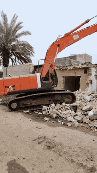 تفليش البيوت القديمة والمحلات وقطع البيوت ورفع الانقاض وتعديل الأرضية بموادها يعني ماأخذ فلوس بس المواد واسويلهيا كاع في كافة مناطق ديالى للتواصل ع الرقم . ***********
