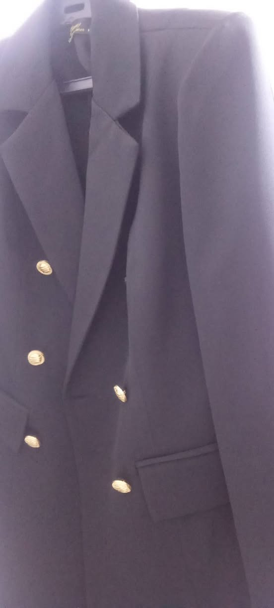 بليزر الخامه روزلين مقاسات M l. Xl. Xx    الوان ولدي مقاسات خاصه للجمله فقط  رقم التواصل 01142112910


**إذا كنت صاحب هذا الإعلان وتريد حذفه لأي سبب، رجاءا أرسل رسالة إلى الدعم الفني**