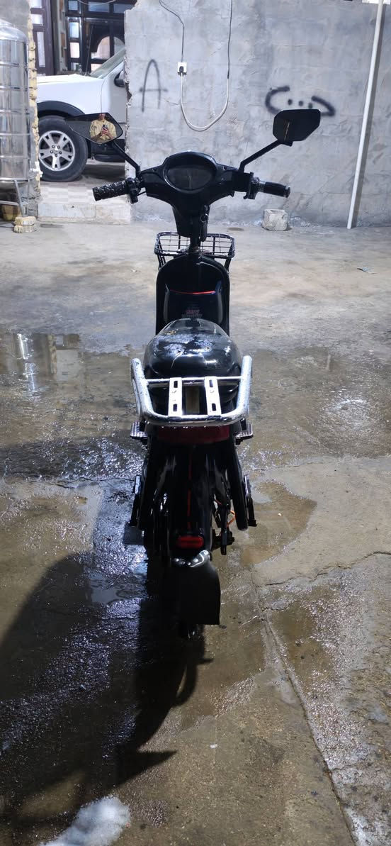 سلام عليكم موطور للبيع موديل 2024 خمس بطاريات موطور نضيف حته الدبلات بعدهن شغلات ما طاكات الموطور مكفول مابي شي بس 🔋بطاريات نص عمرهن ييقرن٦ السعر  ٢٠٠ الستفسار اتصال عله هذه الرقم ***********
