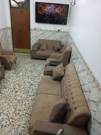 كنبة • جديد • قليل الاستعمال