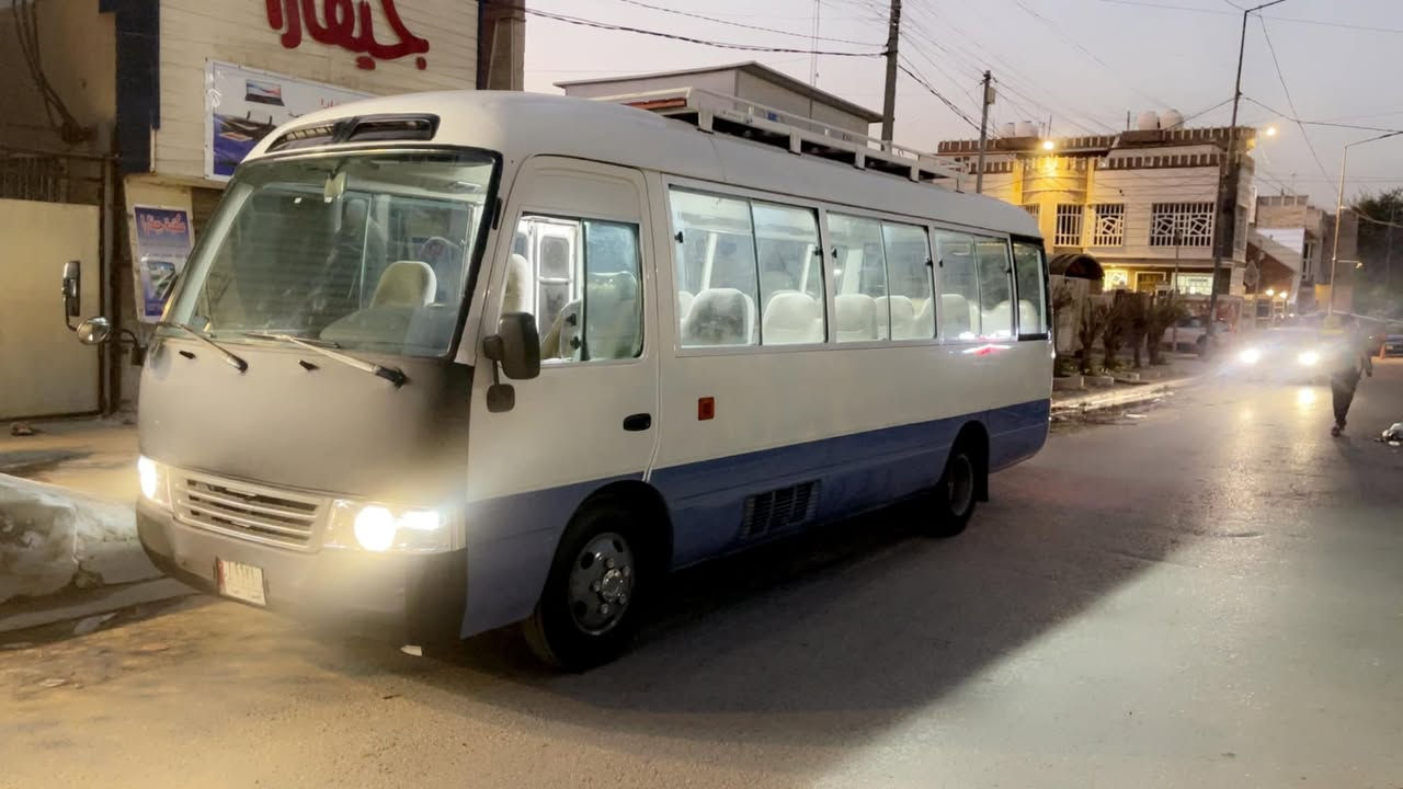 السلام عليكم كوستر للبيع 2009
سياره كفاله عده طخه الي موضحه بل صوره
مكينه تنقيص قليل اكسل ونه قليله
صدر خلفي امامي كلا جديد 
نوزلات بلكات مجاول كلا جديد
سياره خير من الله
سعر240 /
***********
