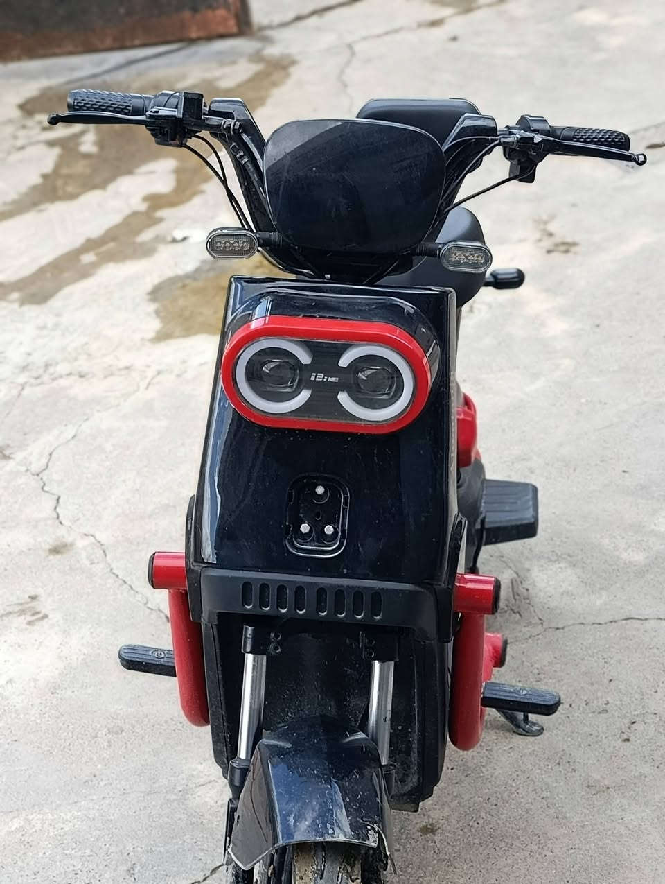 ماطور شحن موديل 2025 بطاريه شركه ما مبدله كلو شرط بصمه تشغيل عن بعد سعر 280 هاذ رقمي ***********
