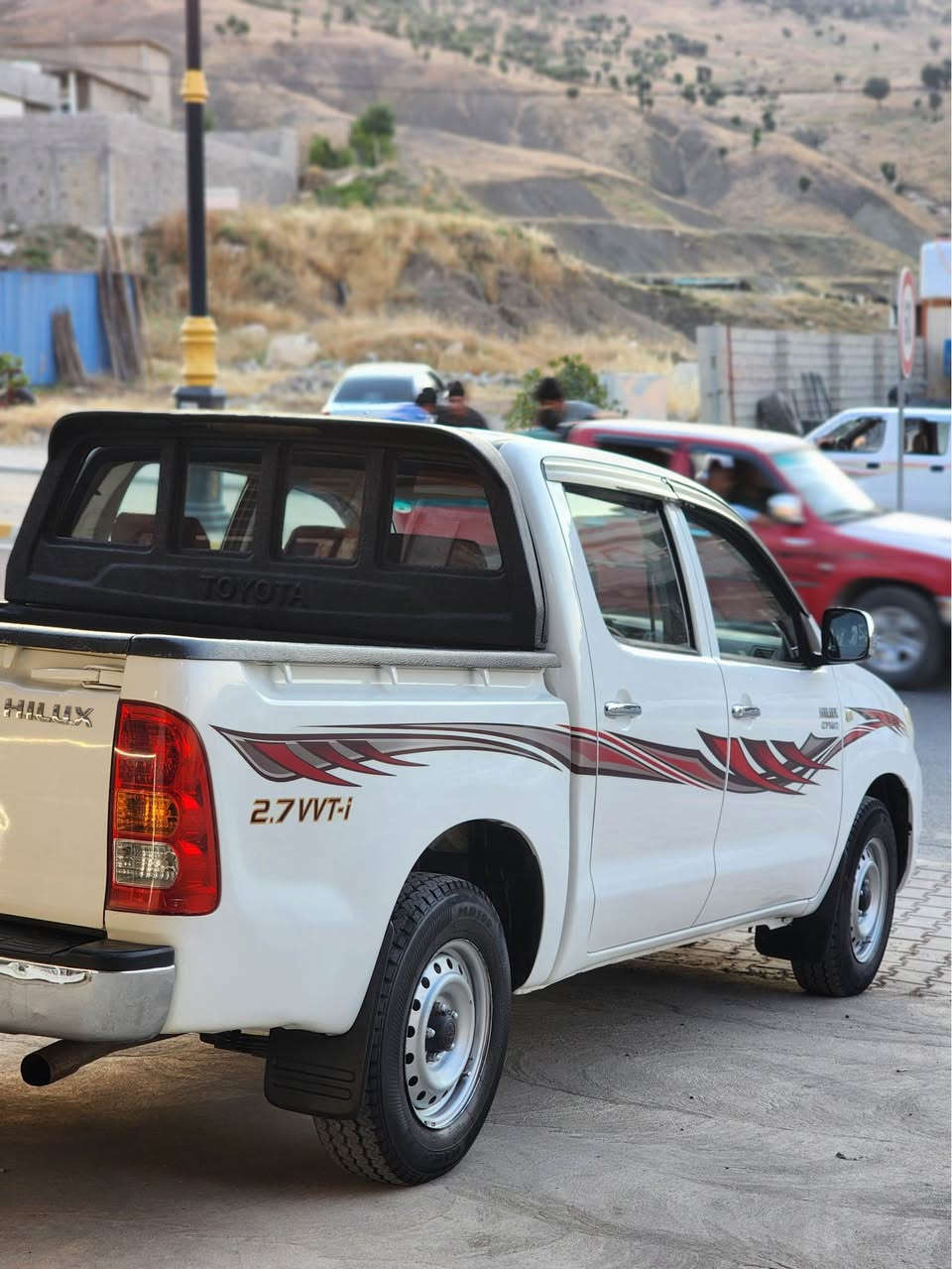 Toyota hilux 2011 
پیکاب مەرزیە فەلاعی بێ سبوغ بێ ساردە کوت  
رەقەم و سەنەوی بەناوی خۆمانە  نوێیە هەتاکوو 2030 
تەقەو رەقەو گێر و مەکینەی بەشەرتە
سعری داوای 165 وەرەقەو مەجالەکی برایەنەی تێدایە سوران, أربيل


**إذا كنت صاحب هذا الإعلان وتريد حذفه لأي سبب، رجاءا أرسل رسالة إلى الدعم الفني**