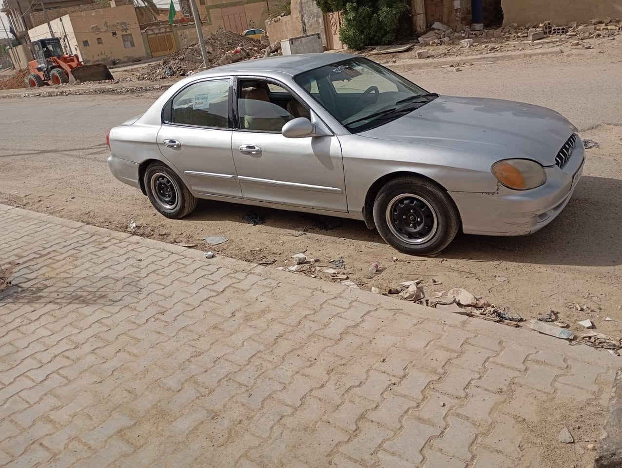 سلام عليكم للبيع كية وبتما موديل 2000بسمي سنوية مجددة رقم بغداد نكليزي كير ومكينة 2000مسكر كهربائي شغالة مكاني الديوانية قضاء شامية رقم ***********
