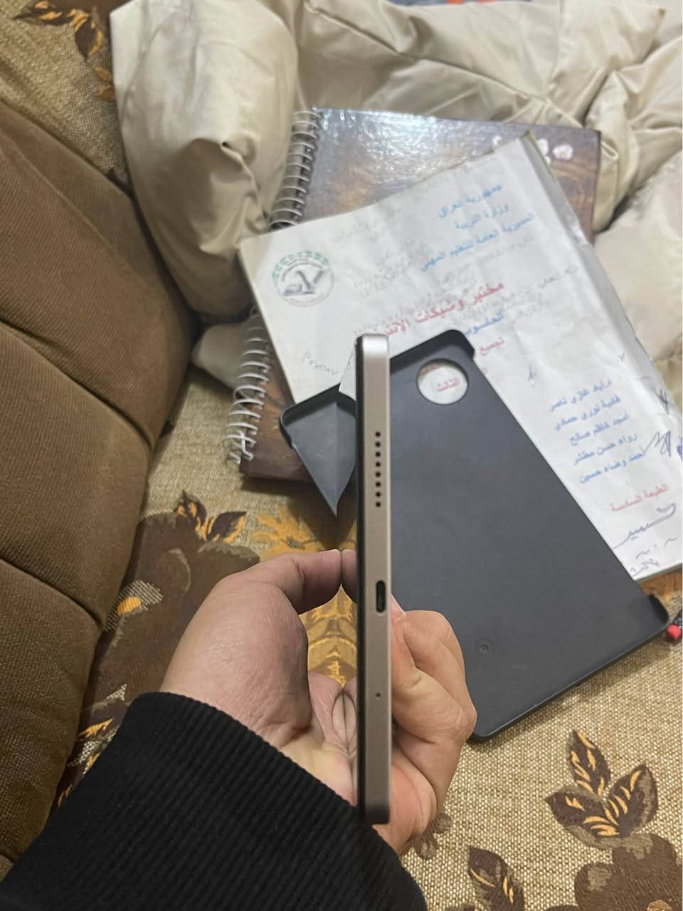 يالله، ايباد هونر x7 للبيع الجهاز نضيف جداً استخدام للدراسه فقط ذاكره 128جيجا 
الحاله: الجهاز اخو الجديد نضيف كلش وما مفتوح ولا مصلح
الشاشه : 8انج
ملحقاته كامله كارتونه وشاحنه اصليه وكفر 
السعر :115 وبي مجال للشراي 
مكاني : محموديه قرب فرقه 17 
تواصل موجود فيس وعلخط 
‏*********** بغداد, العراق
