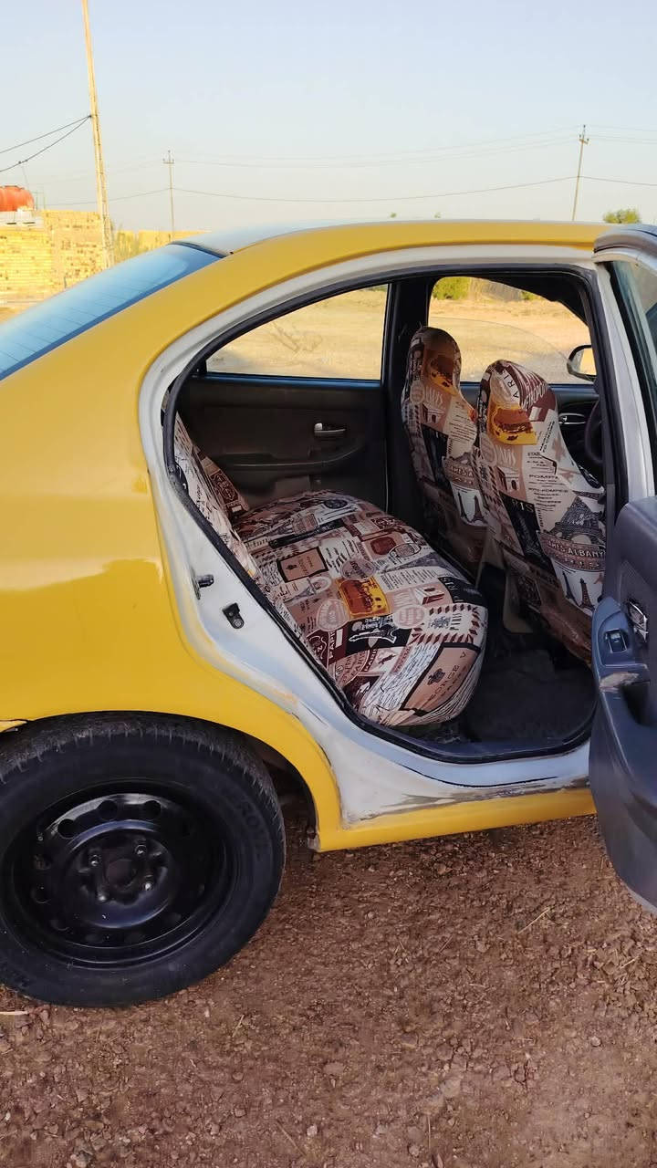 البيع الانتره موديل 2006
بسمي السياره  سنويه 29 يله تنتهي كير ومكينه خير من الله 
بيه ضربه قبق الجنطه ورجع بارد فقط واني مكلف بلنشر تواصلو ويه صاحب السياره ***********
