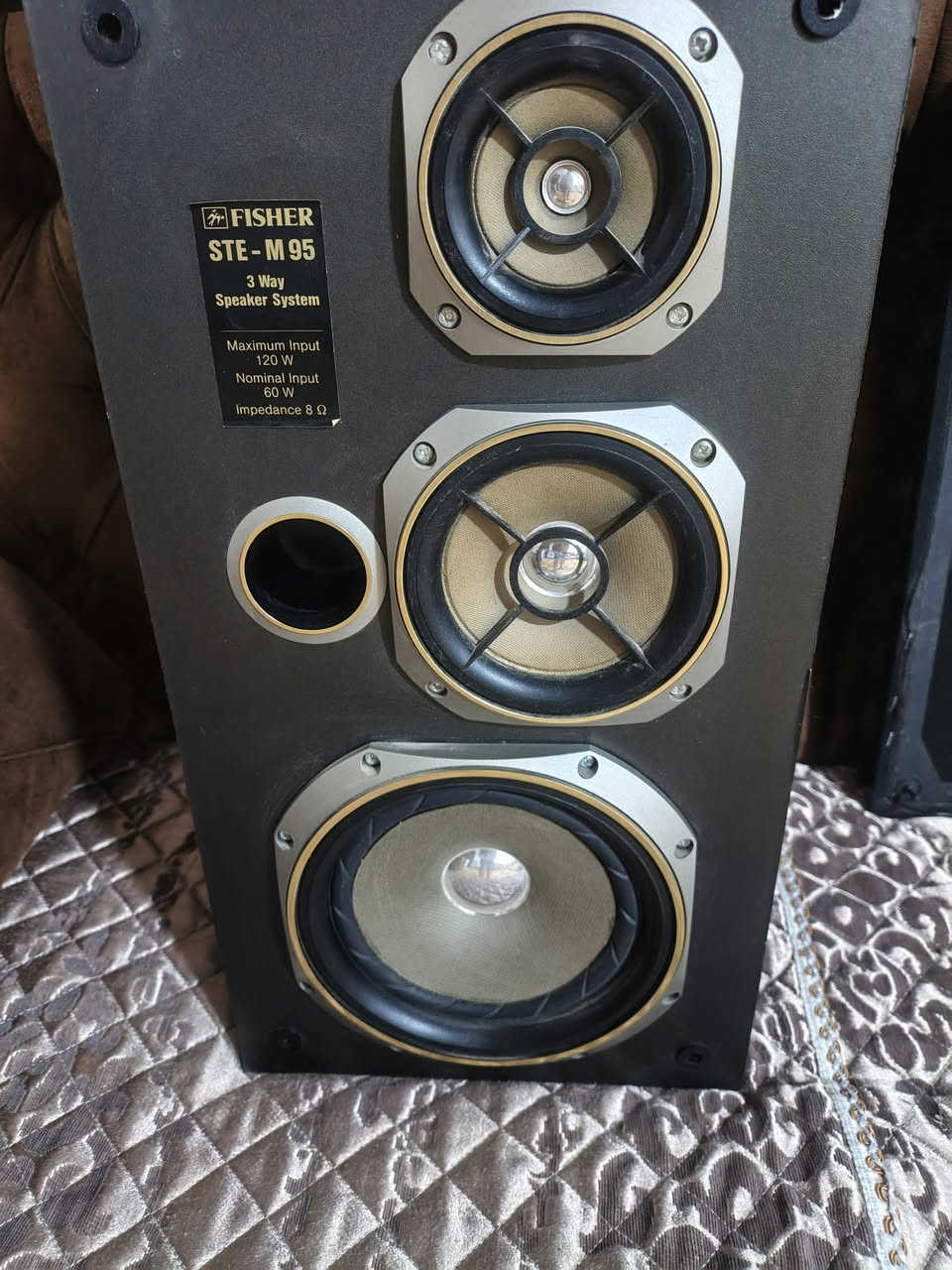 سماعات عدد 2 عل بلاد 120واط سعرهن 90قفل متوفر توصيل


**إذا كنت صاحب هذا الإعلان وتريد حذفه لأي سبب، رجاءا أرسل رسالة إلى الدعم الفني**