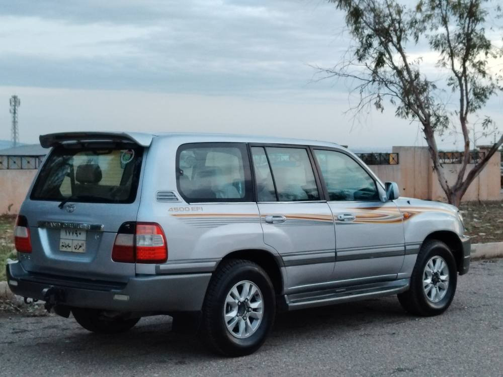 مۆنيكا مۆدێل 2006 بۆ فرۆشتن.
قەپات مواسەفات گێرتۆماتيك سلايد
چوارتایەی تازەم بۆبەستاوە
ناوزەرد جام كارەباى، سەلاجە تەبرید مەرکەزی
تەحويل ئەسلى بەناوی خۆمانەوەیە
بۆياغ عامه جەمپێکی پێشەوەی هەیە لای سەکن
بەس هەیکەلی زۆر جوانە توندوتۆڵە بێ مەسرەفە
گێرو مەكينەو دەبل ئەكسل بەشەرت
***********ڤایبەر وەتس ئەپ
***********لەشاری کۆیەم
142وەرەقەو مەجالێکی کەم كويسينجاك, أربيل
